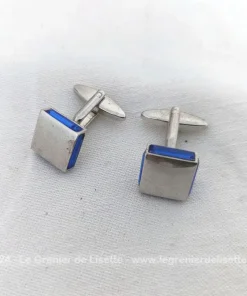 Boutons manchettes vintages métal argenté et verre bleu cobalt
