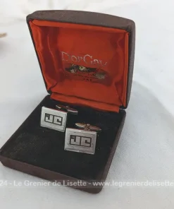 Boutons manchettes argent monogrammes JC dans écrin