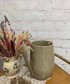 Carafe grès verni beige vintage