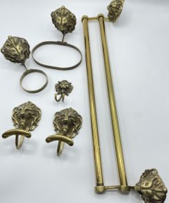 Lot patères et porte serviette vintage pour salle de bain lion en étain doré